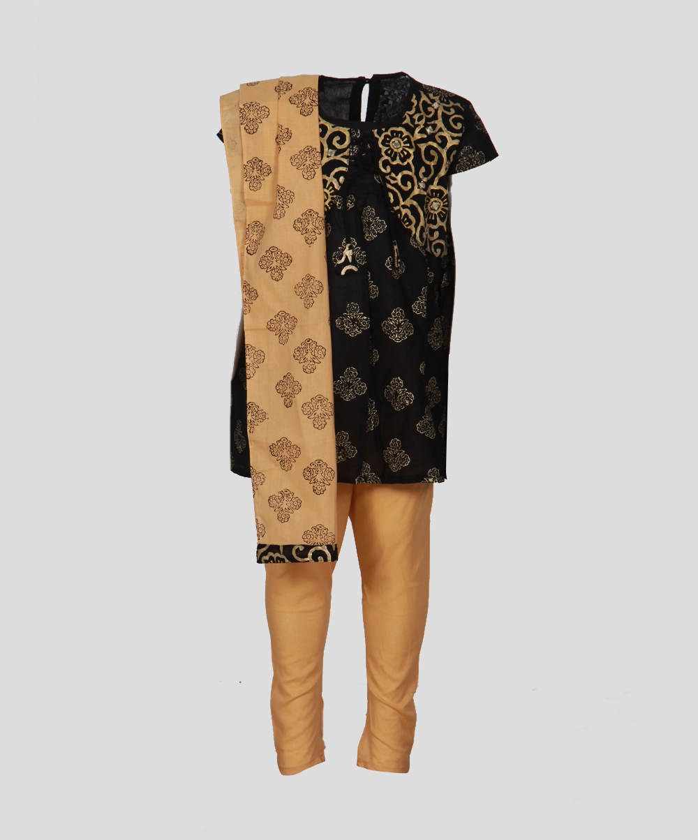 Shalwar Kameez
